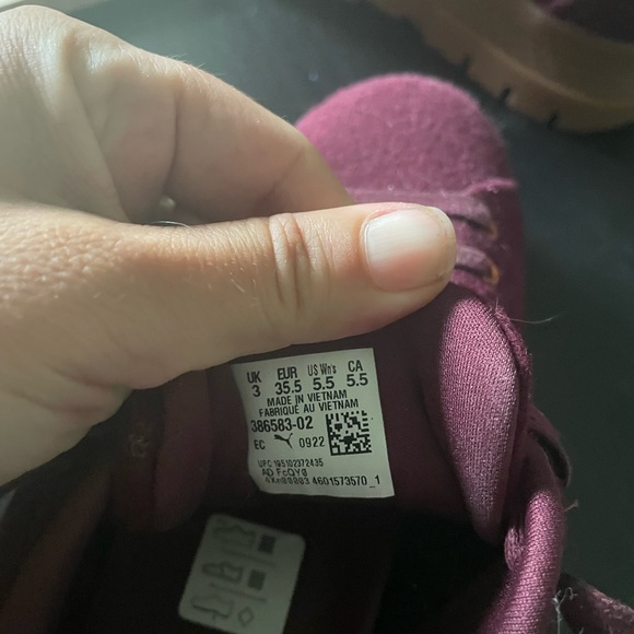 Puma - Picture 2 of 3